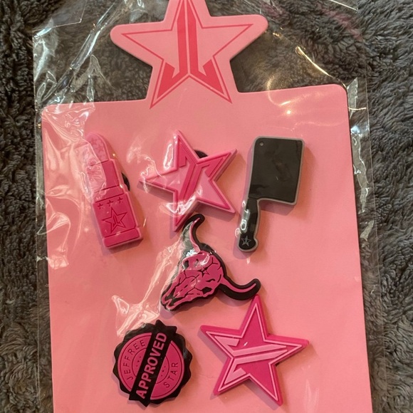 BNWT Jeffree Star Croc Charms Set - Picture 1 of 4